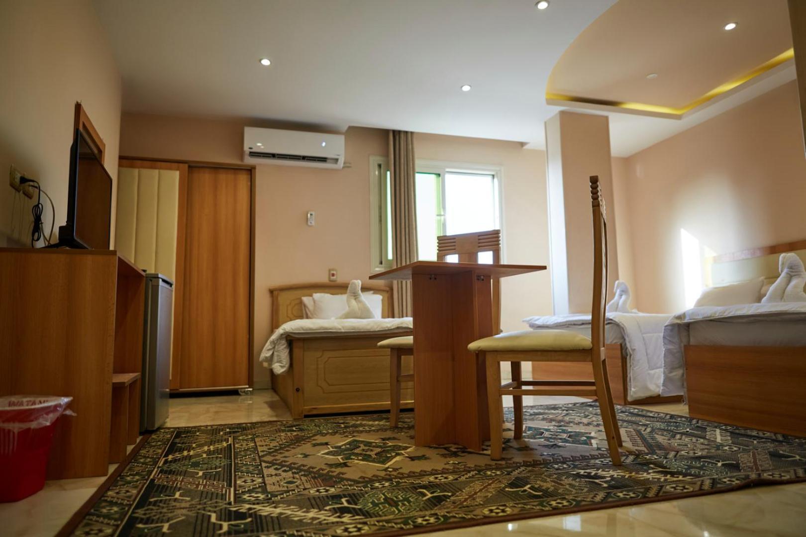 Grand Pyramid View Hotel Kafret el-Gabal Exteriör bild