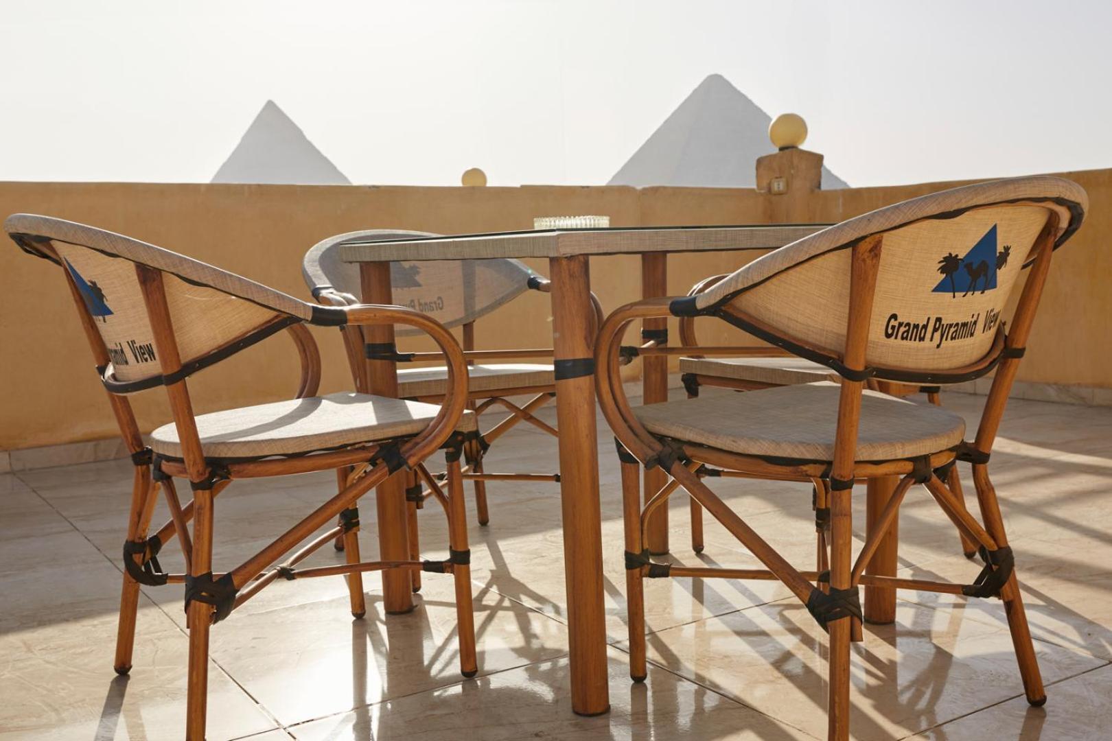 Grand Pyramid View Hotel Kafret el-Gabal Exteriör bild
