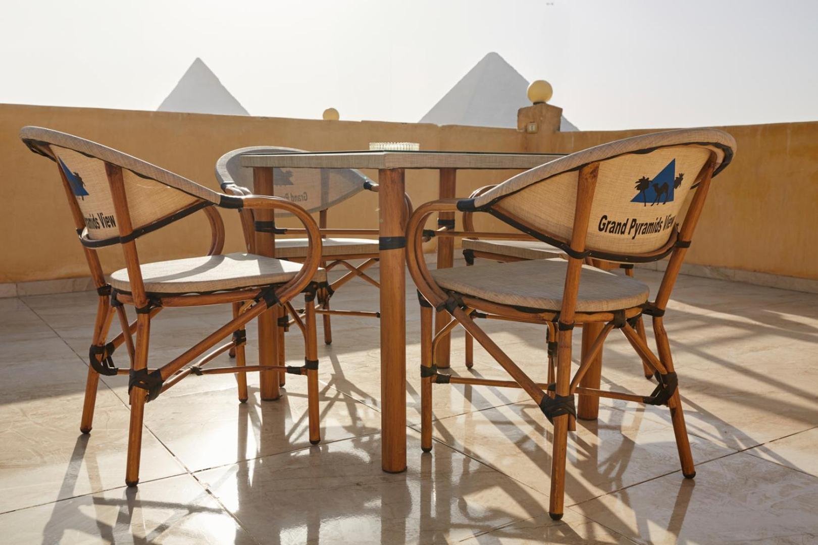 Grand Pyramid View Hotel Kafret el-Gabal Exteriör bild