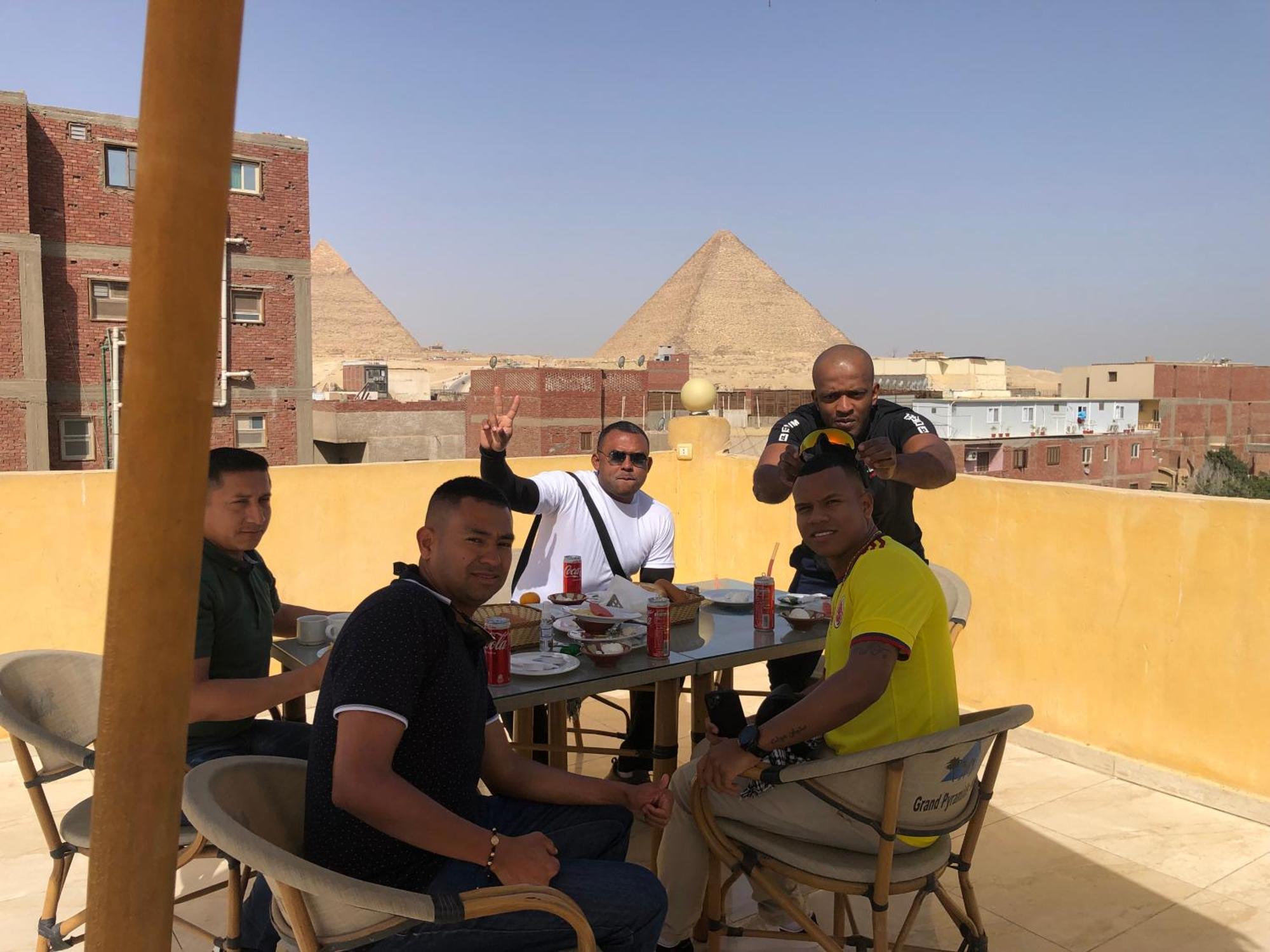 Grand Pyramid View Hotel Kafret el-Gabal Exteriör bild
